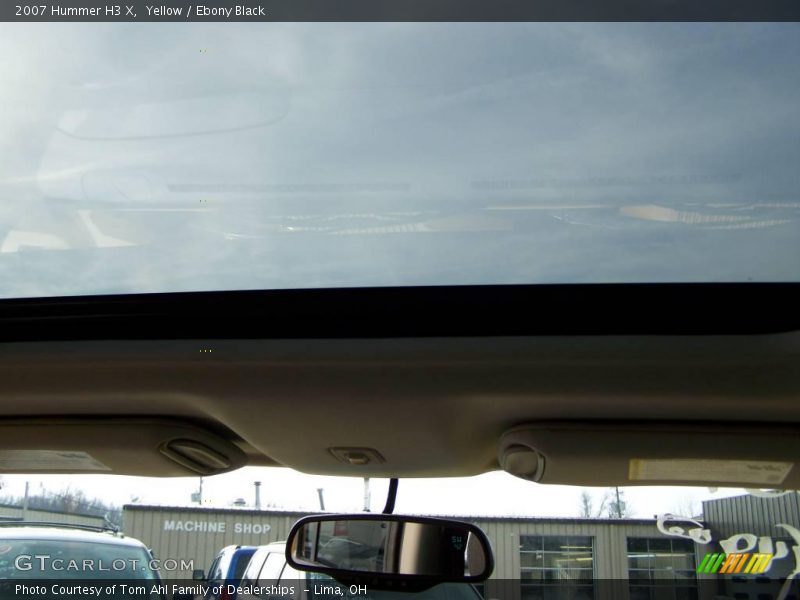 Yellow / Ebony Black 2007 Hummer H3 X