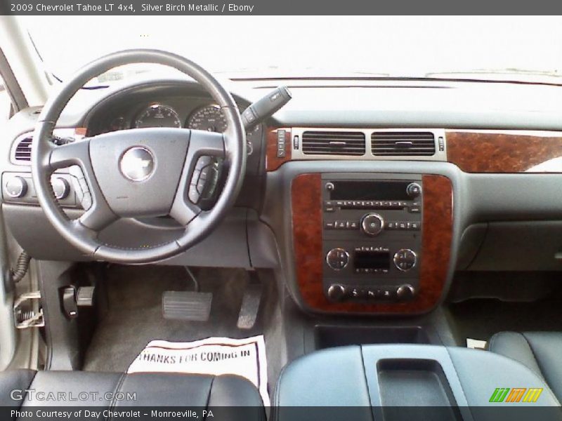 Silver Birch Metallic / Ebony 2009 Chevrolet Tahoe LT 4x4