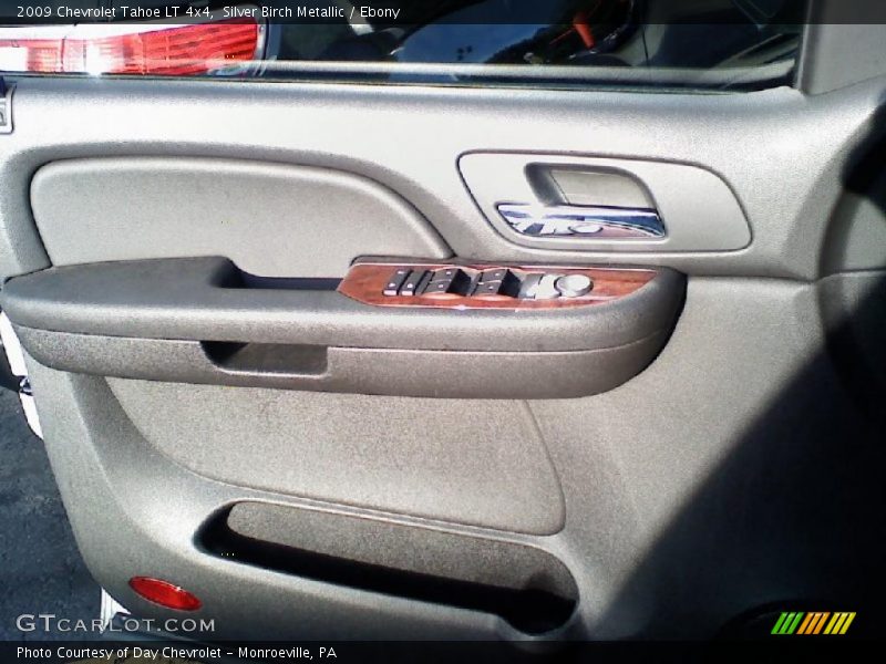 Silver Birch Metallic / Ebony 2009 Chevrolet Tahoe LT 4x4