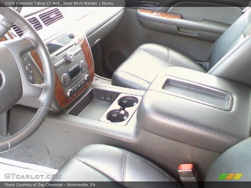 Silver Birch Metallic / Ebony 2009 Chevrolet Tahoe LT 4x4