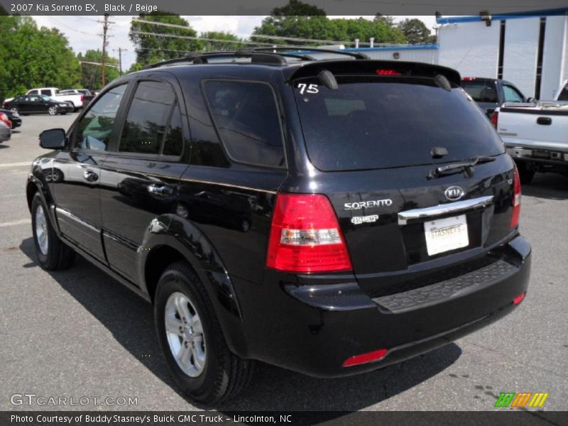 Black / Beige 2007 Kia Sorento EX