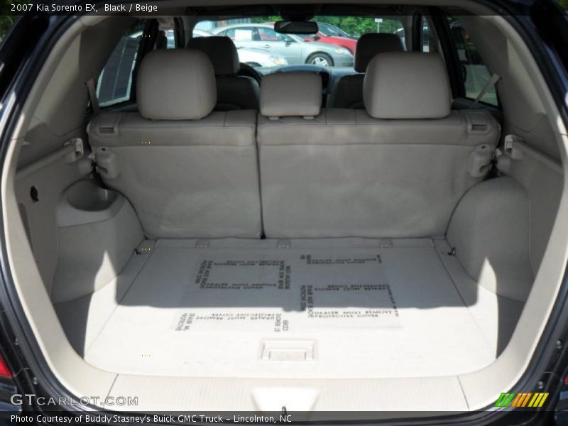 Black / Beige 2007 Kia Sorento EX