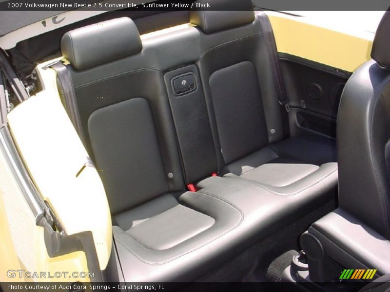 Sunflower Yellow / Black 2007 Volkswagen New Beetle 2.5 Convertible