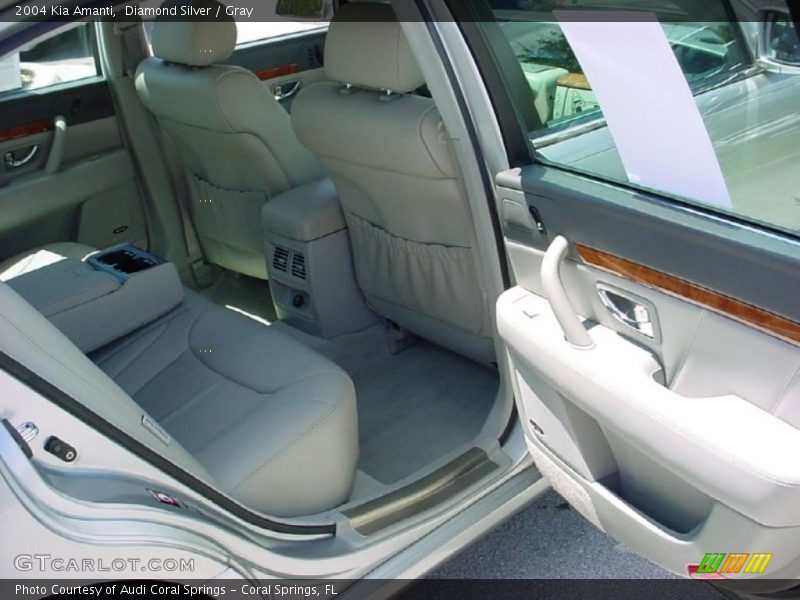 Diamond Silver / Gray 2004 Kia Amanti