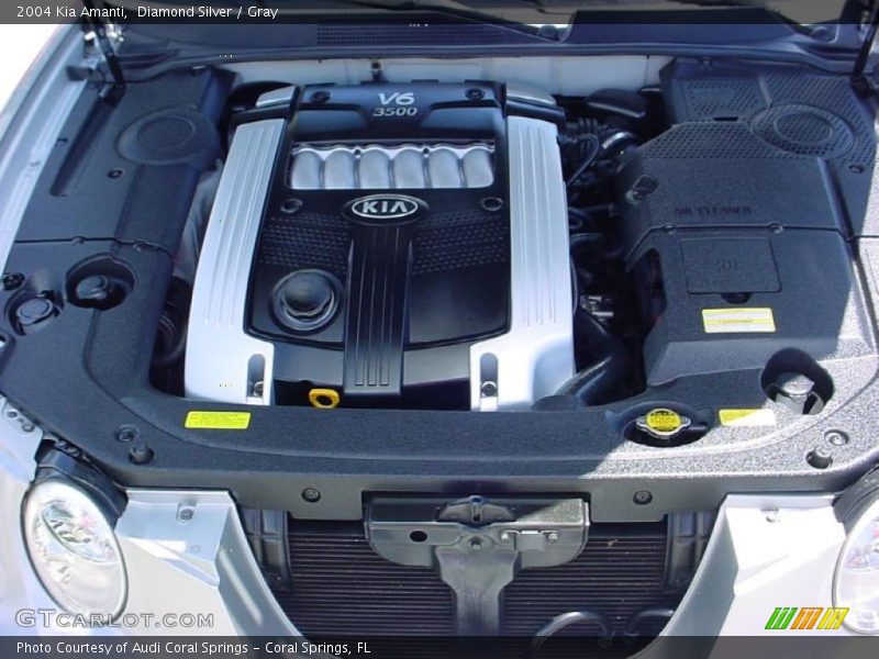 Diamond Silver / Gray 2004 Kia Amanti