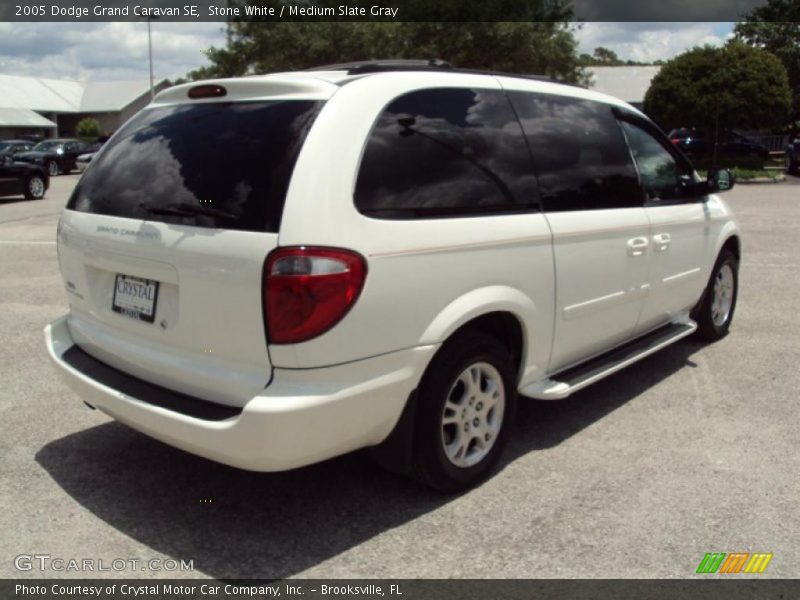 Stone White / Medium Slate Gray 2005 Dodge Grand Caravan SE