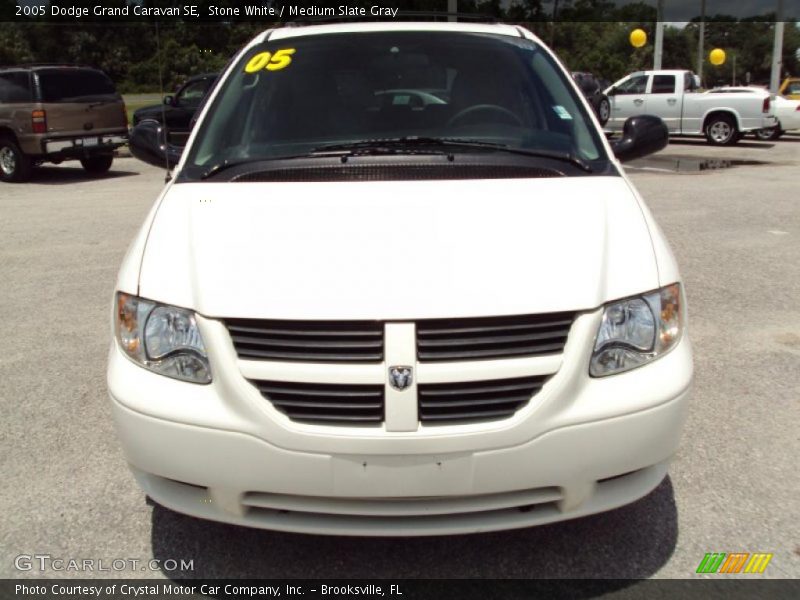 Stone White / Medium Slate Gray 2005 Dodge Grand Caravan SE