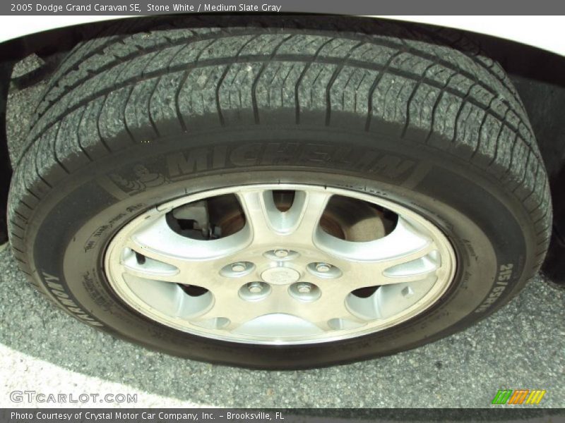 Stone White / Medium Slate Gray 2005 Dodge Grand Caravan SE