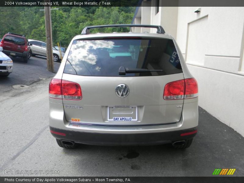 Wheat Beige Metallic / Teak 2004 Volkswagen Touareg V8