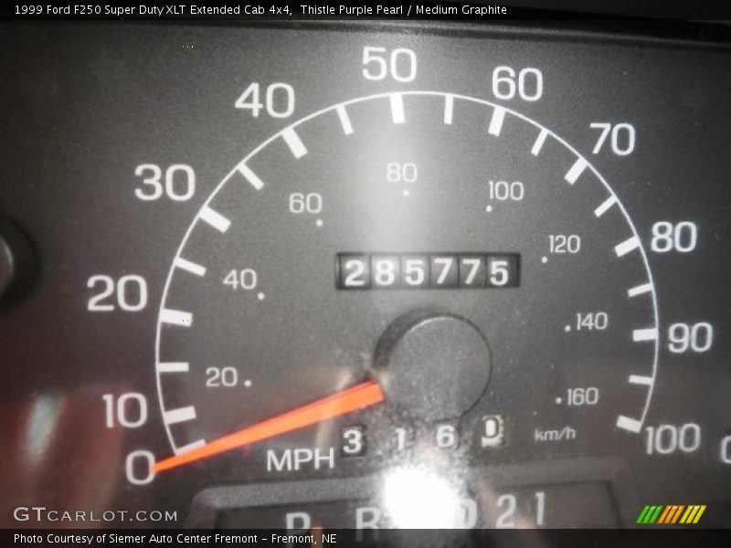 Thistle Purple Pearl / Medium Graphite 1999 Ford F250 Super Duty XLT Extended Cab 4x4