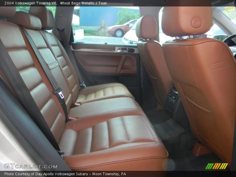 Wheat Beige Metallic / Teak 2004 Volkswagen Touareg V8