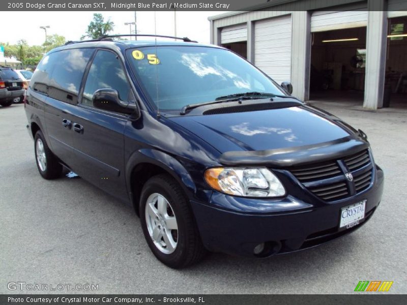 Midnight Blue Pearl / Medium Slate Gray 2005 Dodge Grand Caravan SXT