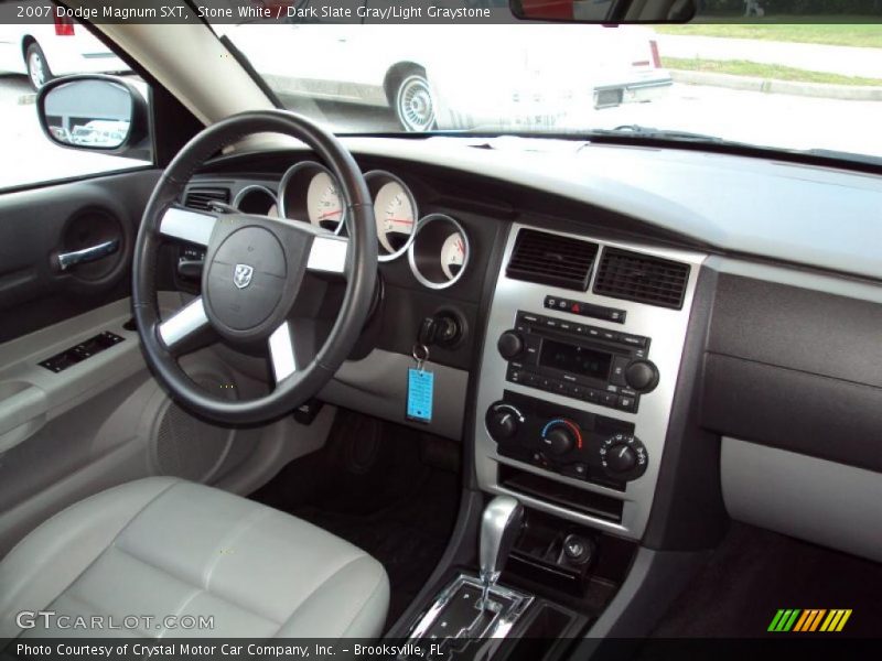 Stone White / Dark Slate Gray/Light Graystone 2007 Dodge Magnum SXT