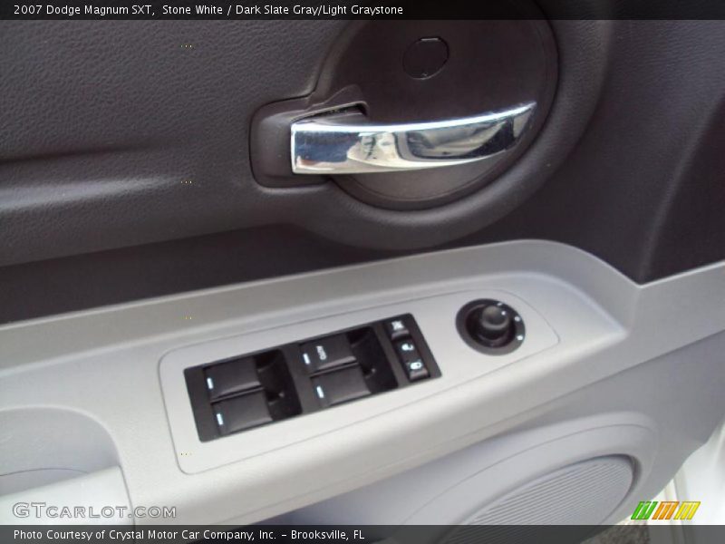 Stone White / Dark Slate Gray/Light Graystone 2007 Dodge Magnum SXT