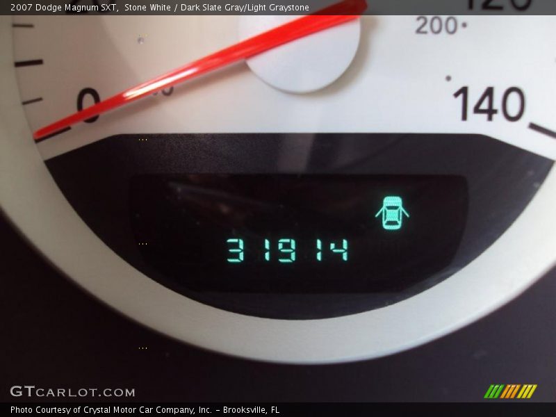 Stone White / Dark Slate Gray/Light Graystone 2007 Dodge Magnum SXT