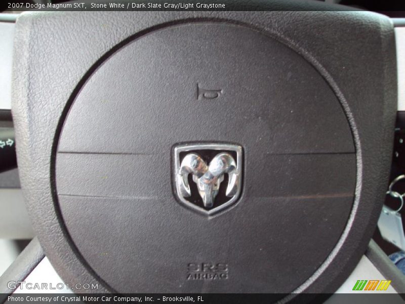 Stone White / Dark Slate Gray/Light Graystone 2007 Dodge Magnum SXT
