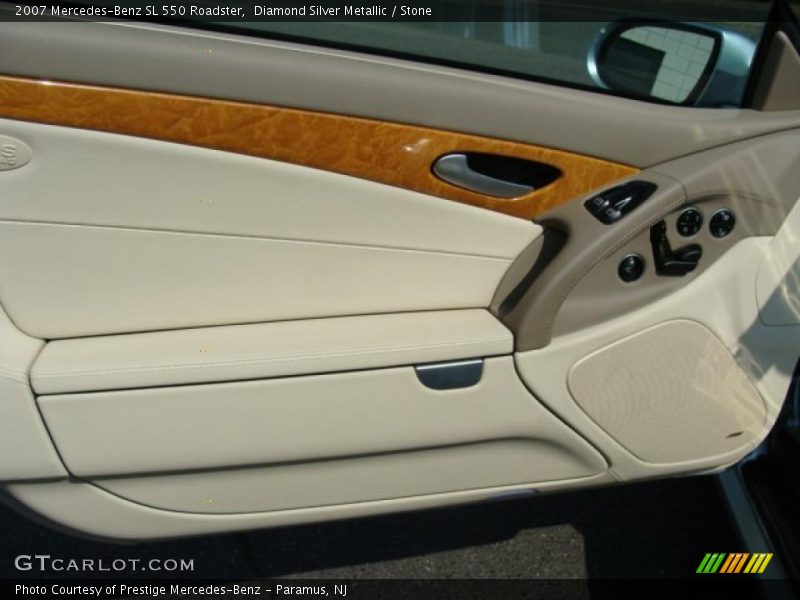 Diamond Silver Metallic / Stone 2007 Mercedes-Benz SL 550 Roadster