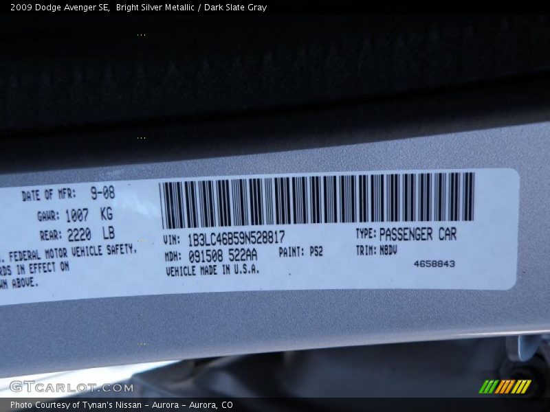Bright Silver Metallic / Dark Slate Gray 2009 Dodge Avenger SE