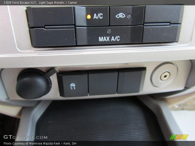 Light Sage Metallic / Camel 2008 Ford Escape XLT