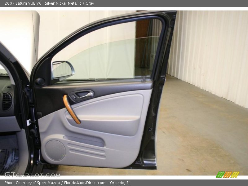 Silver Nickel Metallic / Gray 2007 Saturn VUE V6