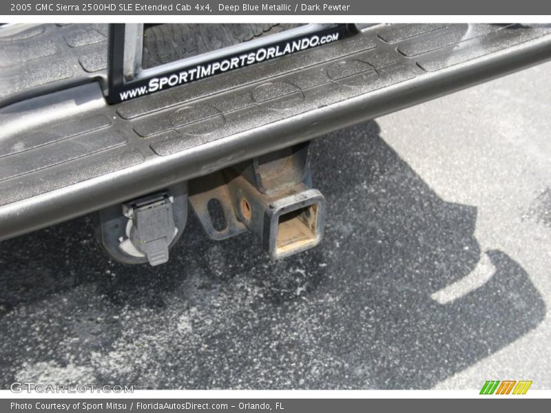 Deep Blue Metallic / Dark Pewter 2005 GMC Sierra 2500HD SLE Extended Cab 4x4