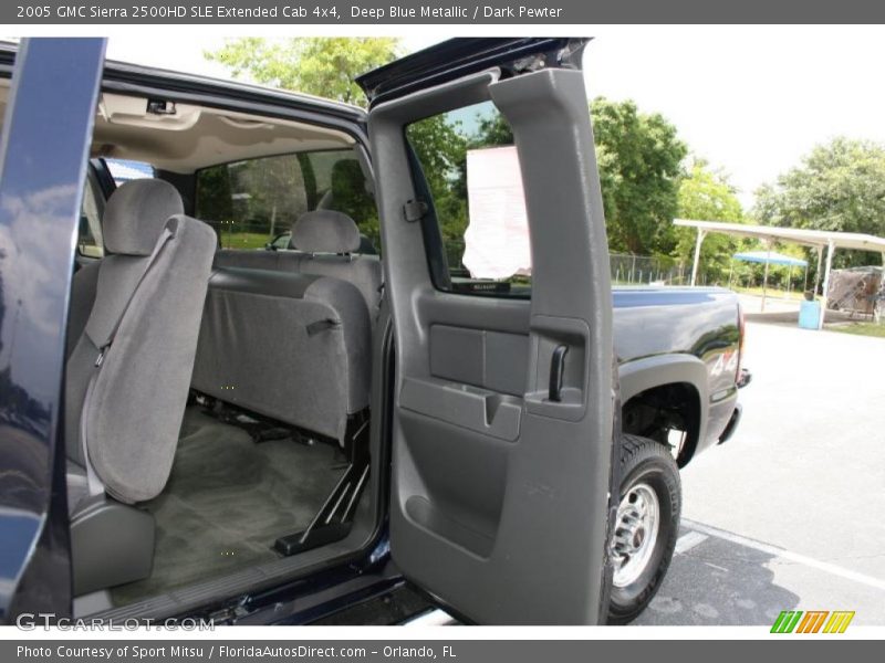 Deep Blue Metallic / Dark Pewter 2005 GMC Sierra 2500HD SLE Extended Cab 4x4