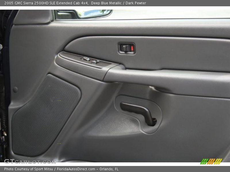 Deep Blue Metallic / Dark Pewter 2005 GMC Sierra 2500HD SLE Extended Cab 4x4