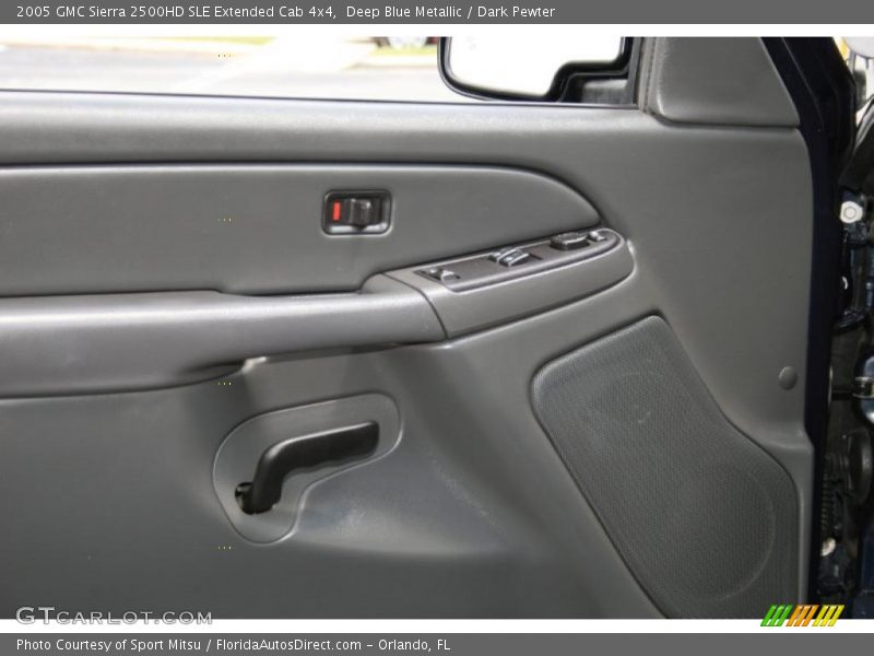 Deep Blue Metallic / Dark Pewter 2005 GMC Sierra 2500HD SLE Extended Cab 4x4
