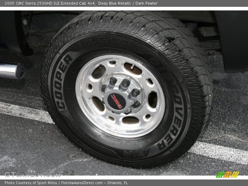 Deep Blue Metallic / Dark Pewter 2005 GMC Sierra 2500HD SLE Extended Cab 4x4