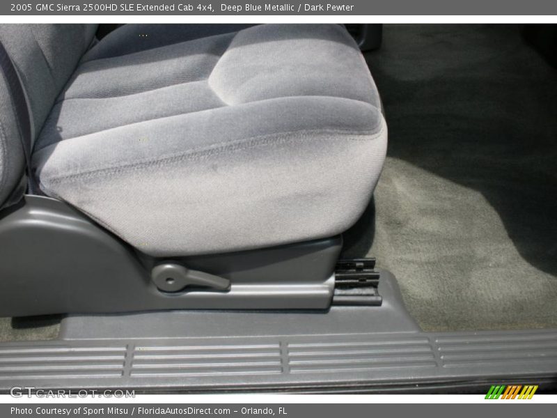 Deep Blue Metallic / Dark Pewter 2005 GMC Sierra 2500HD SLE Extended Cab 4x4