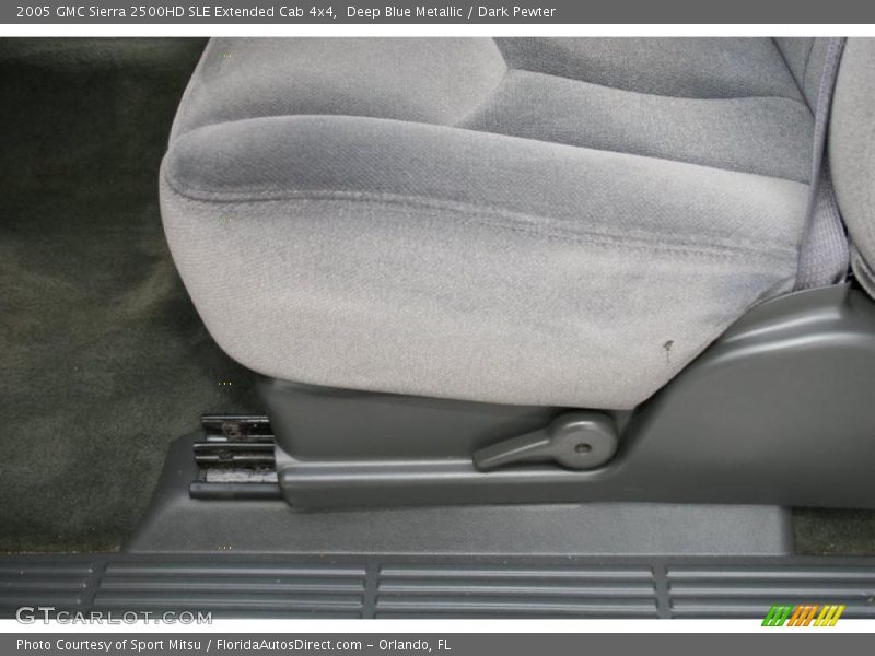 Deep Blue Metallic / Dark Pewter 2005 GMC Sierra 2500HD SLE Extended Cab 4x4