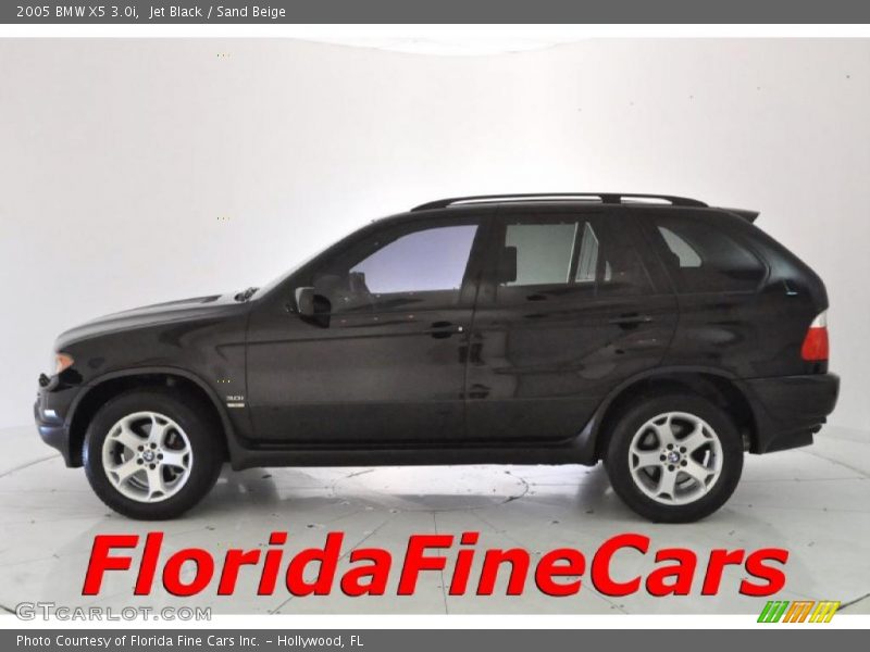 Jet Black / Sand Beige 2005 BMW X5 3.0i