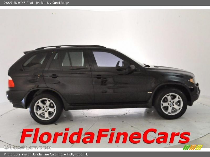 Jet Black / Sand Beige 2005 BMW X5 3.0i