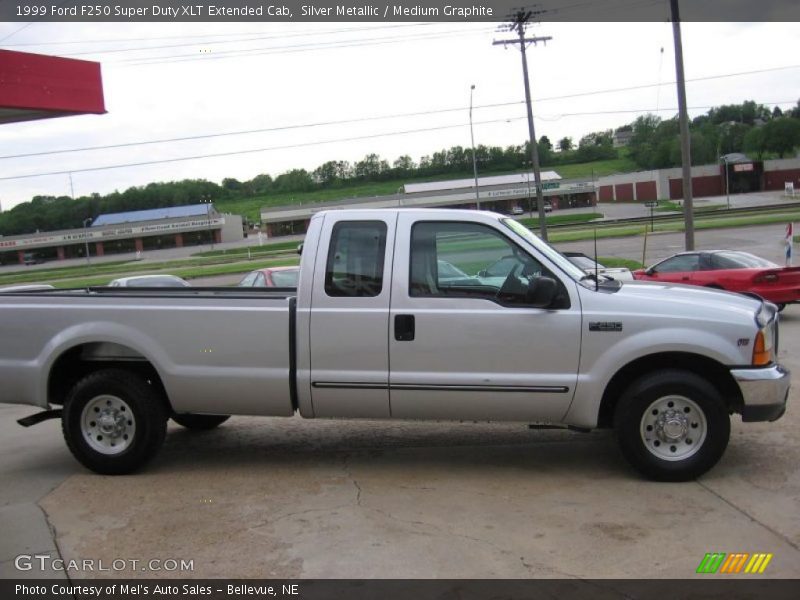 Silver Metallic / Medium Graphite 1999 Ford F250 Super Duty XLT Extended Cab