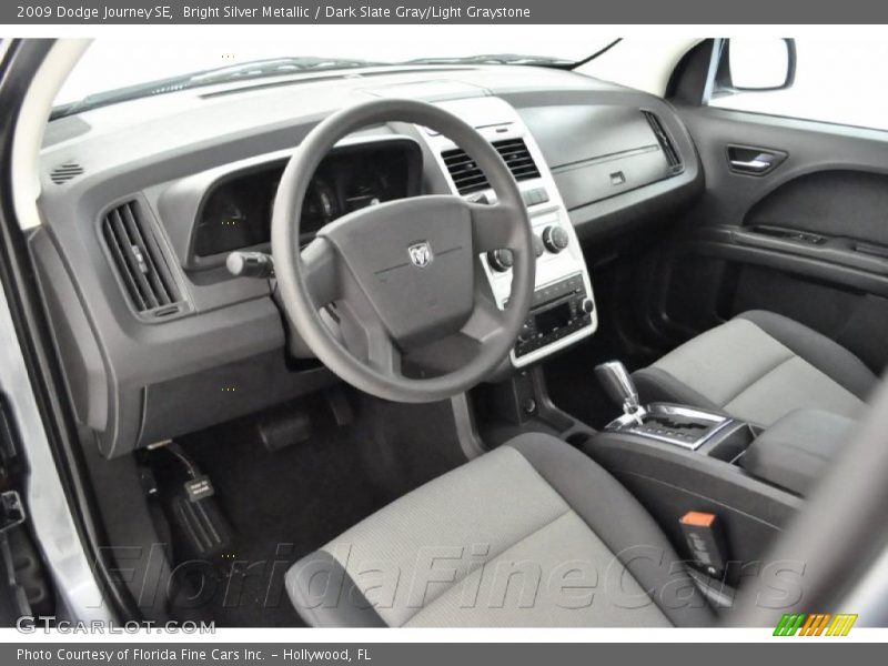Bright Silver Metallic / Dark Slate Gray/Light Graystone 2009 Dodge Journey SE