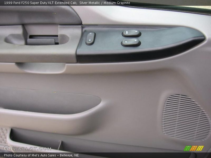 Silver Metallic / Medium Graphite 1999 Ford F250 Super Duty XLT Extended Cab