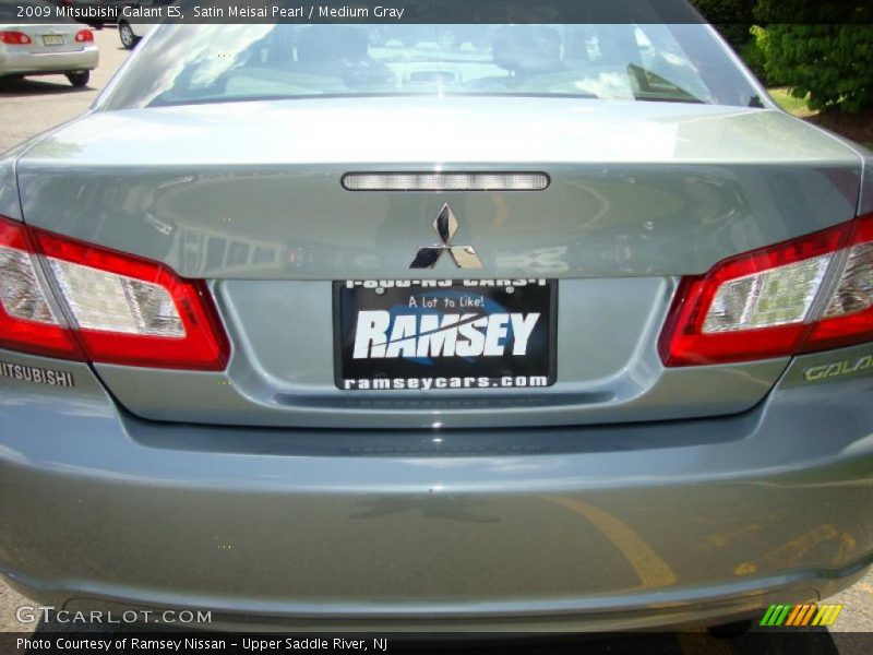 Satin Meisai Pearl / Medium Gray 2009 Mitsubishi Galant ES