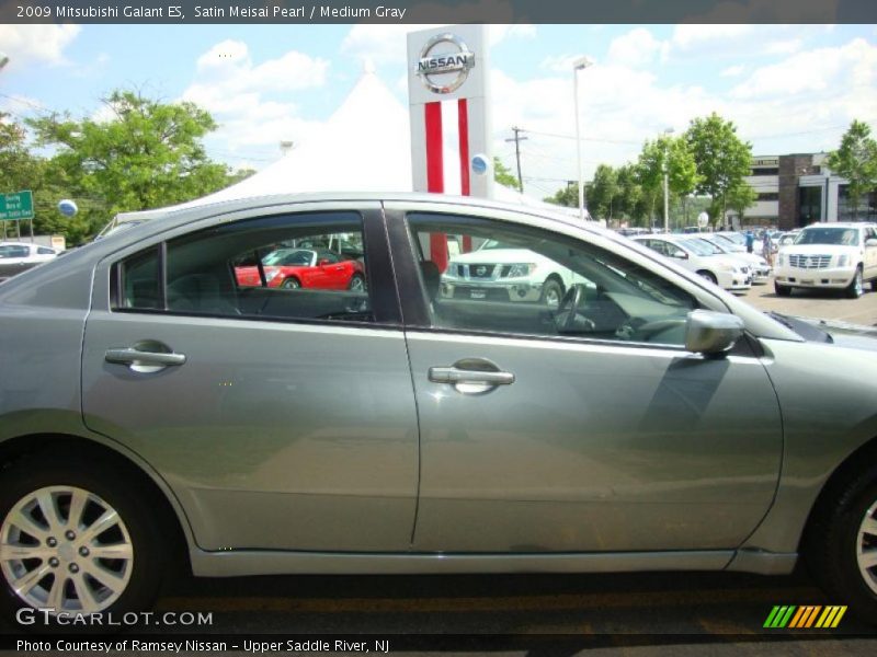 Satin Meisai Pearl / Medium Gray 2009 Mitsubishi Galant ES