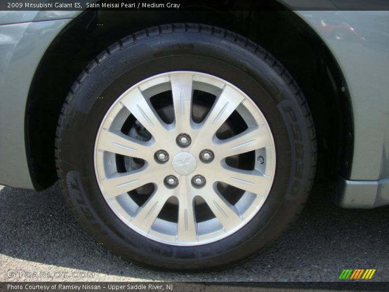 Satin Meisai Pearl / Medium Gray 2009 Mitsubishi Galant ES