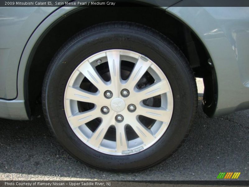Satin Meisai Pearl / Medium Gray 2009 Mitsubishi Galant ES