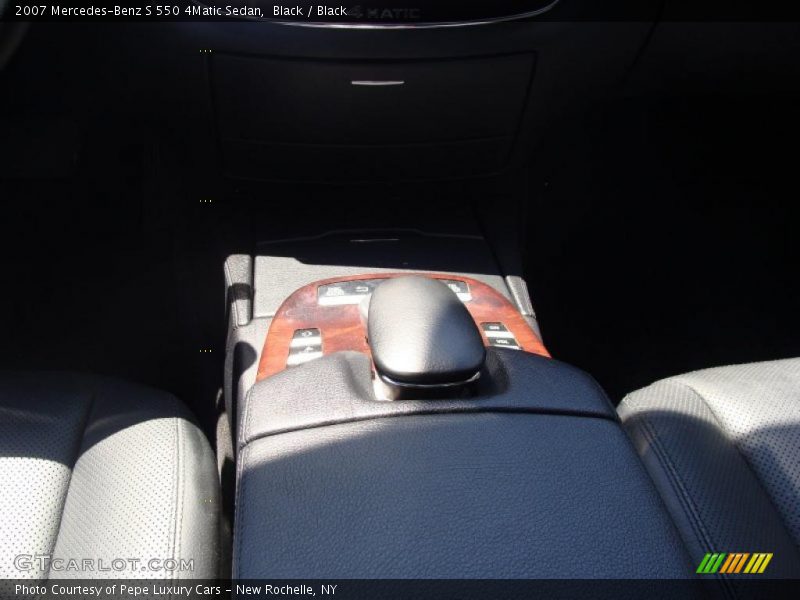 Black / Black 2007 Mercedes-Benz S 550 4Matic Sedan