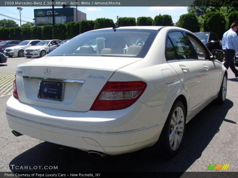 Arctic White / Almond/Mocha 2009 Mercedes-Benz C 300 4Matic