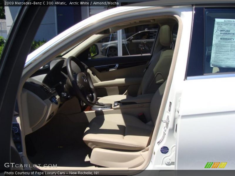 Arctic White / Almond/Mocha 2009 Mercedes-Benz C 300 4Matic