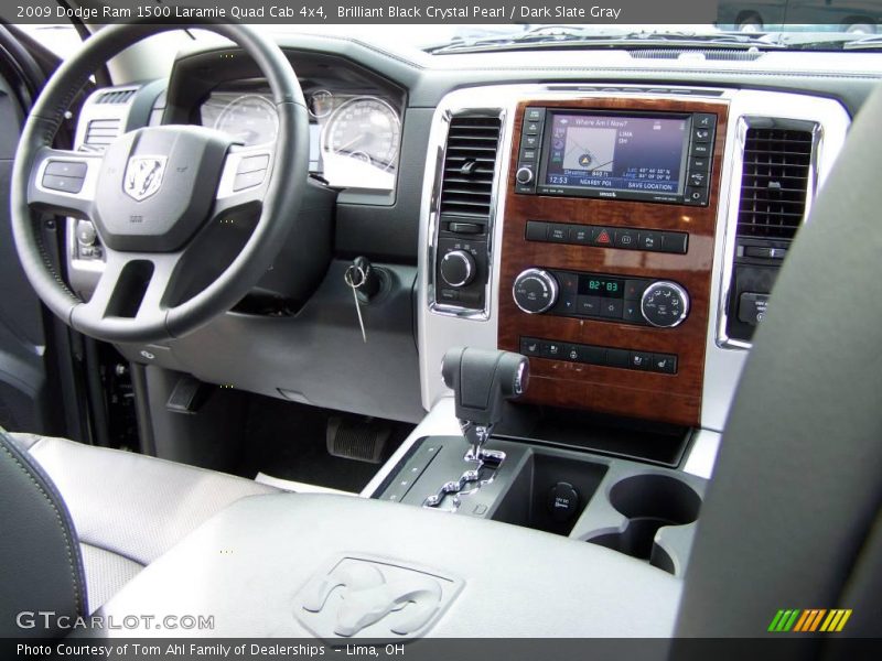 Brilliant Black Crystal Pearl / Dark Slate Gray 2009 Dodge Ram 1500 Laramie Quad Cab 4x4