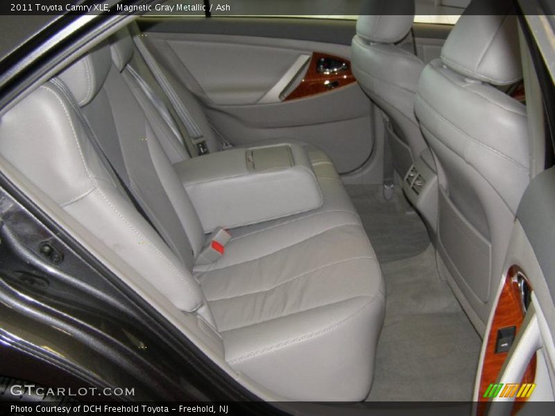Magnetic Gray Metallic / Ash 2011 Toyota Camry XLE