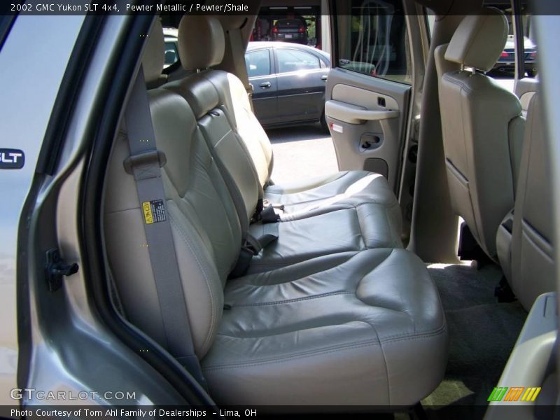 Pewter Metallic / Pewter/Shale 2002 GMC Yukon SLT 4x4