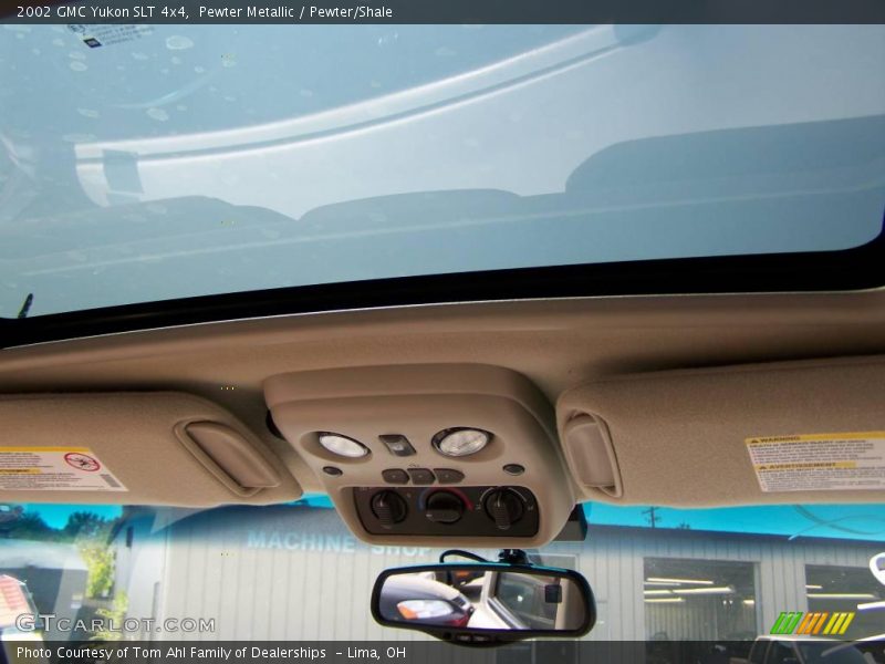 Pewter Metallic / Pewter/Shale 2002 GMC Yukon SLT 4x4