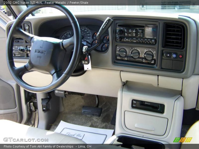 Pewter Metallic / Pewter/Shale 2002 GMC Yukon SLT 4x4