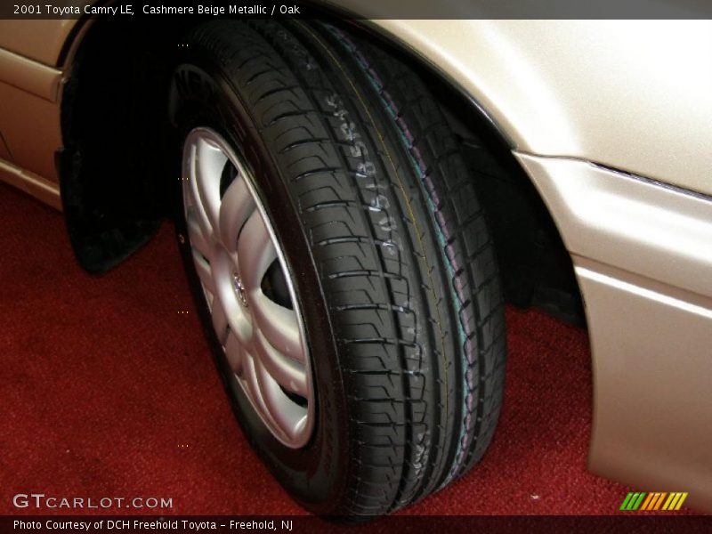 Cashmere Beige Metallic / Oak 2001 Toyota Camry LE