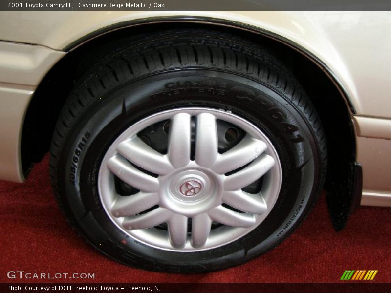 Cashmere Beige Metallic / Oak 2001 Toyota Camry LE